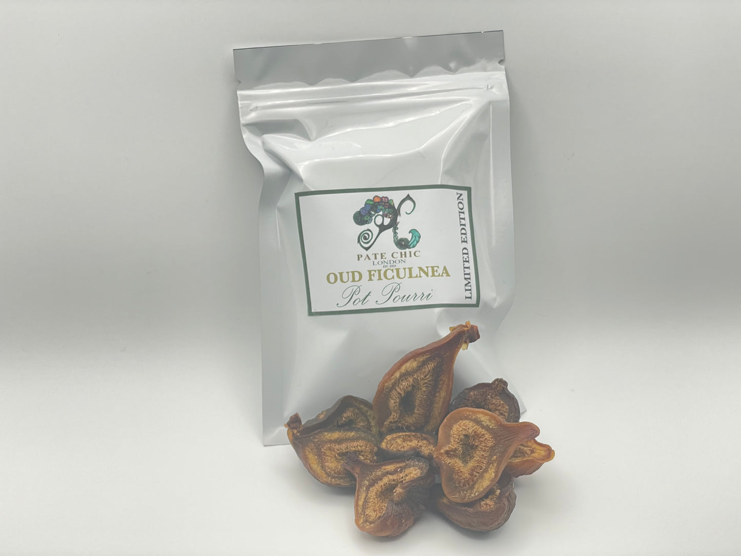 Pate Chic Oud Ficulnea